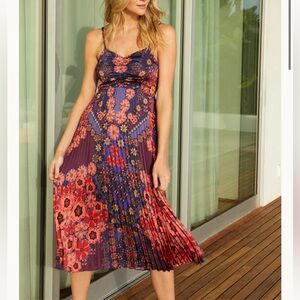 NWT Caballero Donna Dress in Patchwork Pansy Size Small